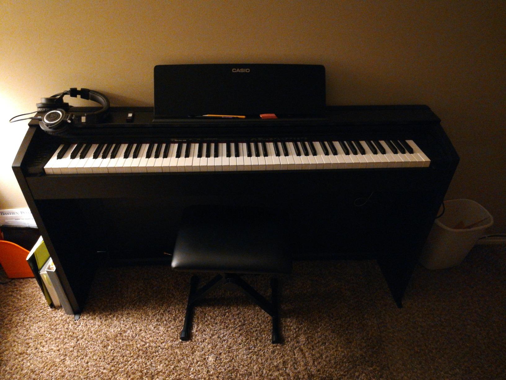 Casio Privia PX-870 - 88-Key Weighted Console Digital Piano | Tri-Sensor II Scaled Hammer Action Keys | Elegant Design | Powerful 40W 4-Speaker Sound, Concert Play, USB-MIDI customer photo 1