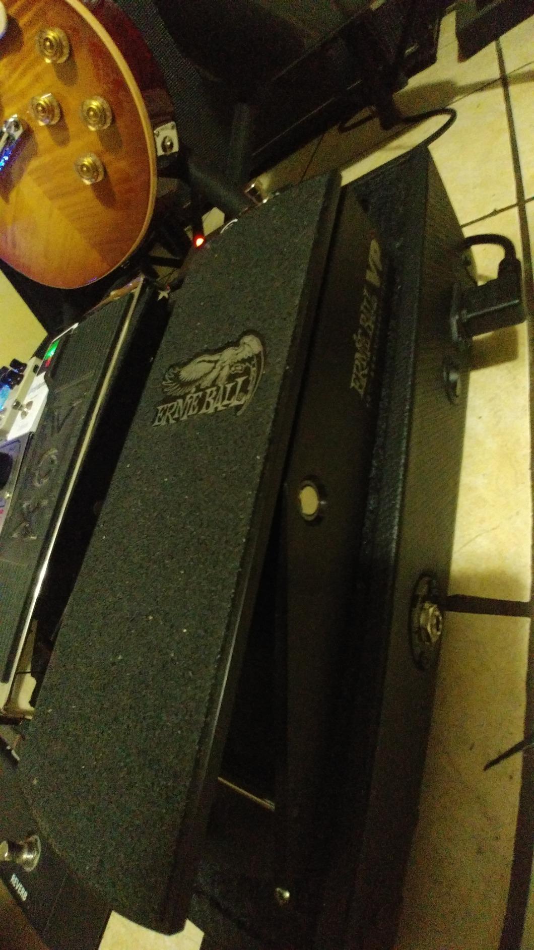Ernie Ball 40th Anniversary Volume Pedal (P06110) customer photo 2