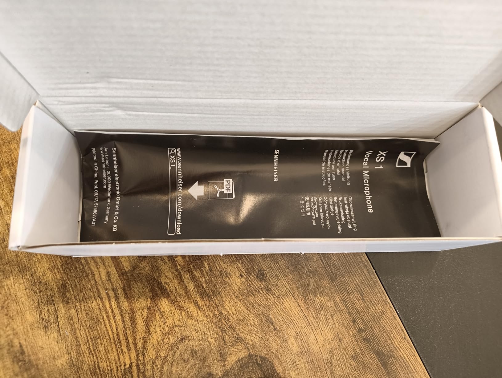 Sennheiser XS 1 Handheld Dynamic Microphone, Black customer photo 2