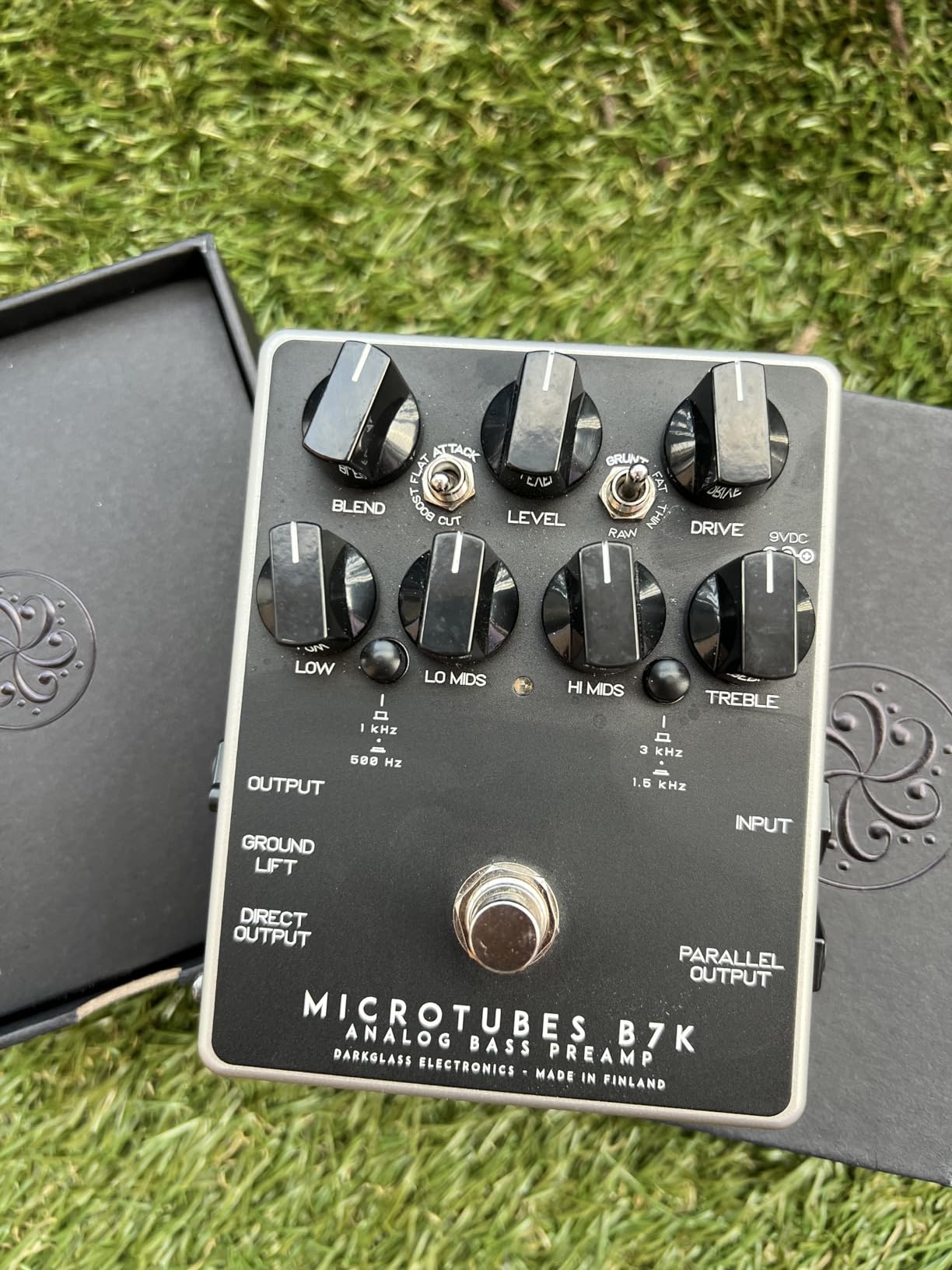 Darkglass Microtubes B3K V2 Bass Overdrive Pedal w/ 5 Controls, 1/4-Inch Output Jack, and 1/4-Inch Input Jack customer photo 2