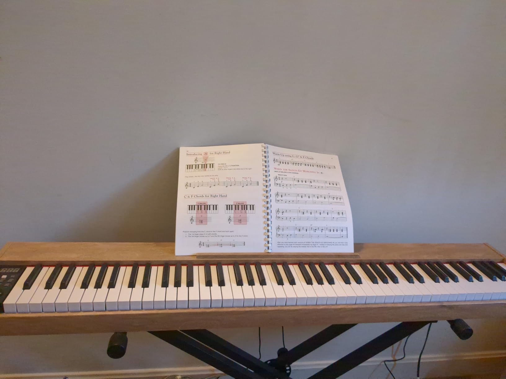 Alfred's Basic Adult All-in-One Piano Course: Lesson, Theory, Technic (Spiral-Bound Edition) customer photo 1