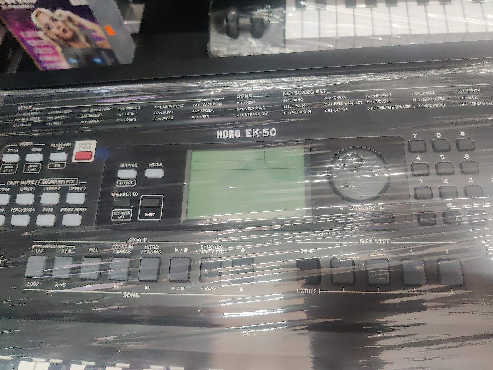 Korg EK-50 61-Key Entertainer Keyboard customer photo 1