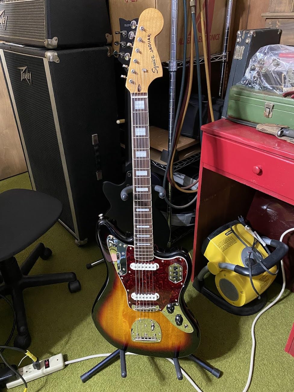 Squier Classic Vibe 70s Jaguar Electric Guitar, with 2-Year Warranty, 3-Color Sunburst, Laurel Fingerboard customer photo 2