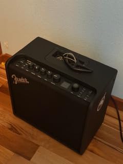 Fender Mustang LT25 Guitar Amplifier, 25-Watt Digital Modeling Combo Amp with 8