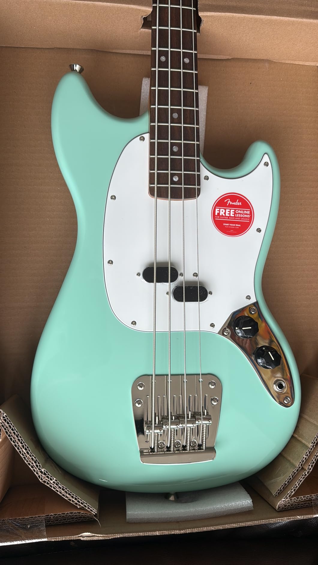 Squier Classic Vibe 60s Mustang Bass, Surf Green, Laurel Fingerboard customer photo 1
