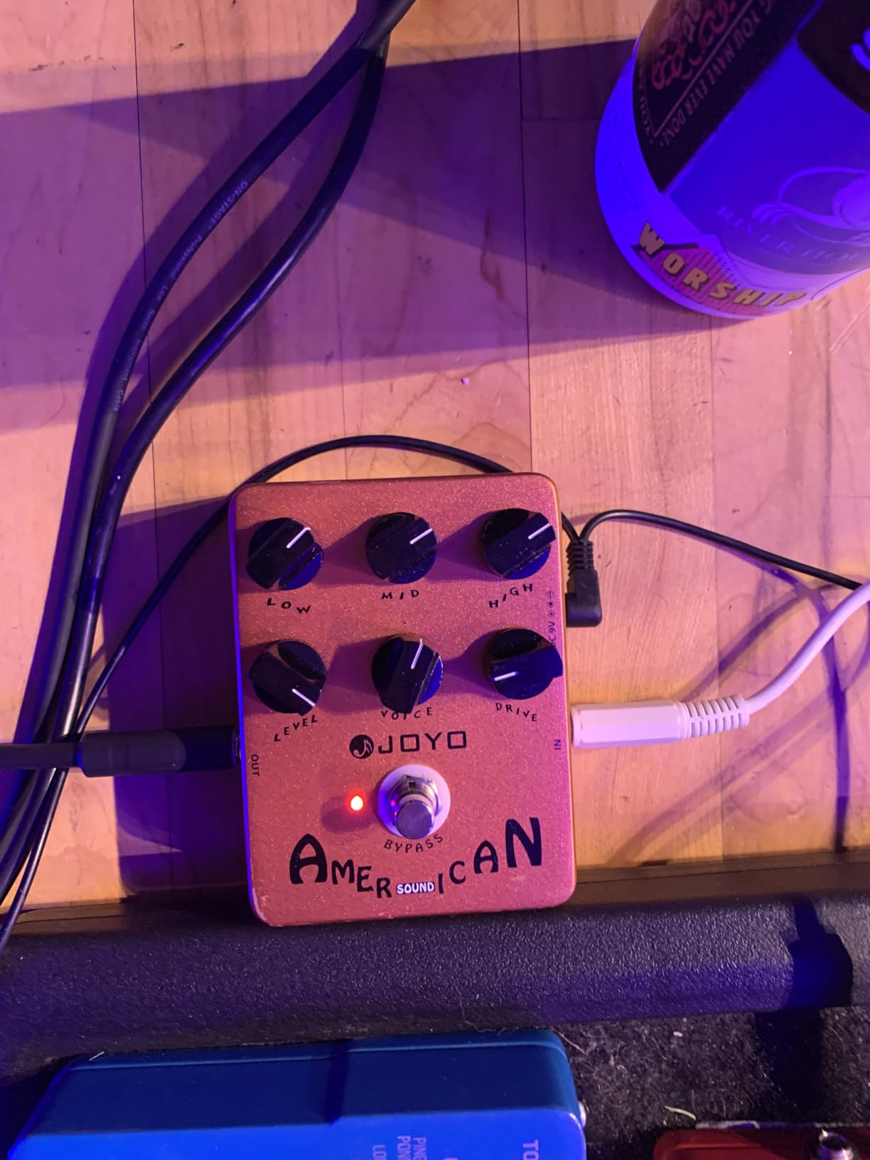 JOYO American Tube Amp Simulator & Preamp Guitar Pedal, 6-Knob Control with Built-in Cab Sim for Electric Guitar, Bypass (JF-14) customer photo 1