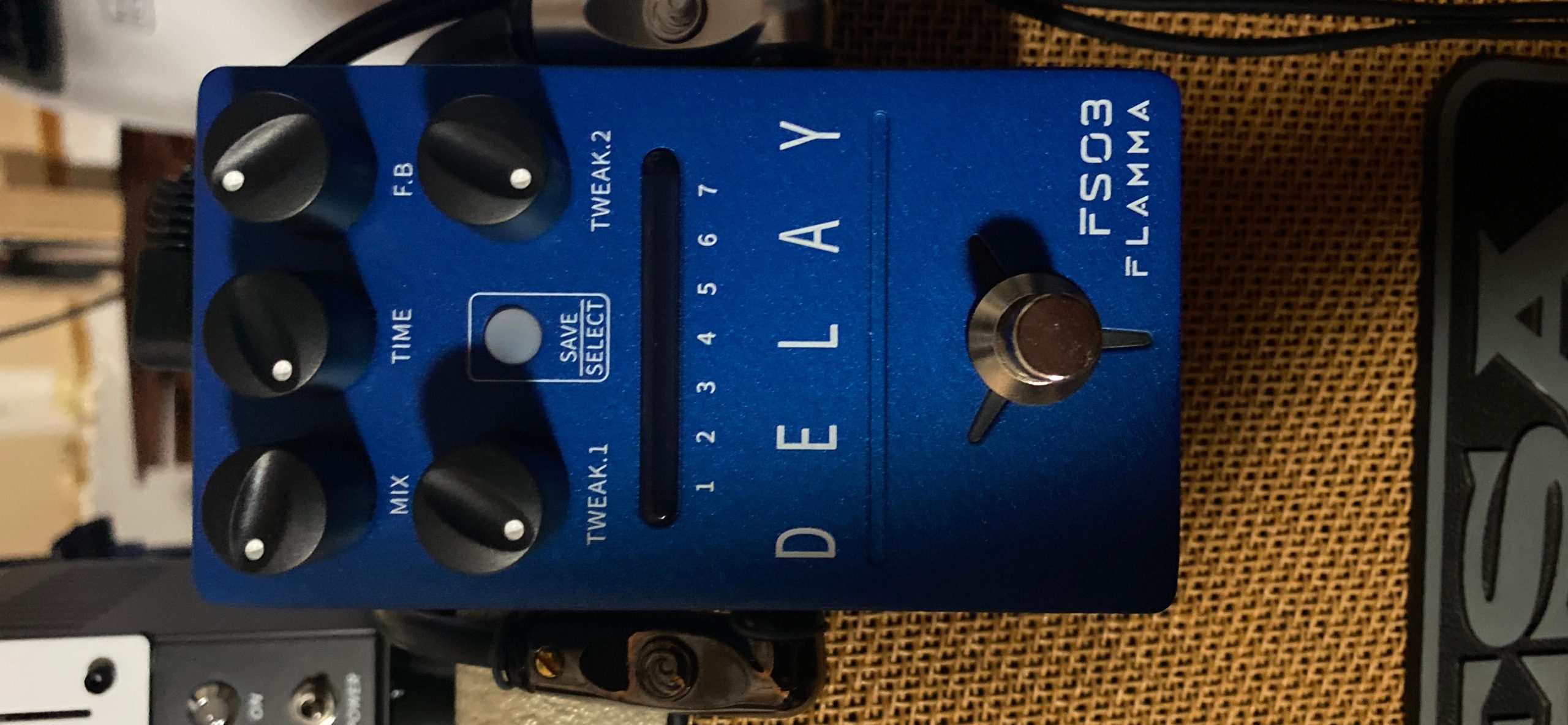 FLAMMA FS03 Electric Guitar Delay Effects Pedal with Looper Stereo Digital Sound 6 Delay Effects Storable Preset Tap Tempo Trail On True Bypass for Pedal Boards customer photo 2