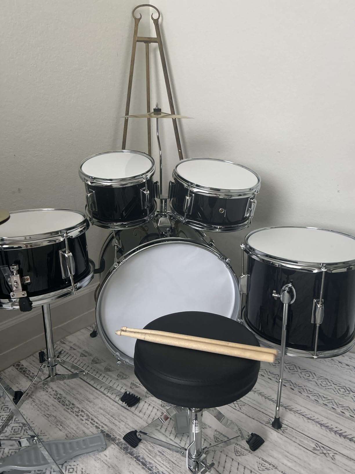 Best Choice Products Kids 5-Piece Beginner Drum Set Junior Kit, Starter Percussion w/Cymbals, Pedal, Drumsticks, Stool, Toms, Snare, Hi Hat - Black customer photo 2