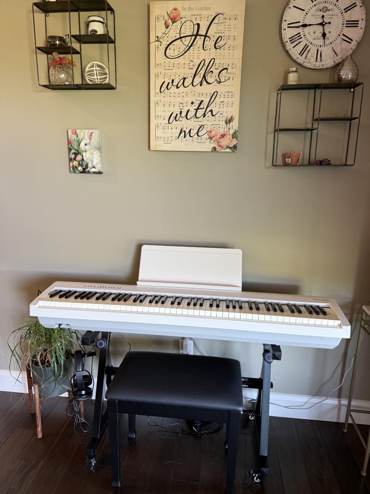 Roland FP-60X | Pro Performance 88-Note Digital Piano | Built-In Powerful Amplifier & Custom Stereo Speakers | Onboard Sound Customization | Curated Tones & FX | Bluetooth & MIDI | Black customer photo 1