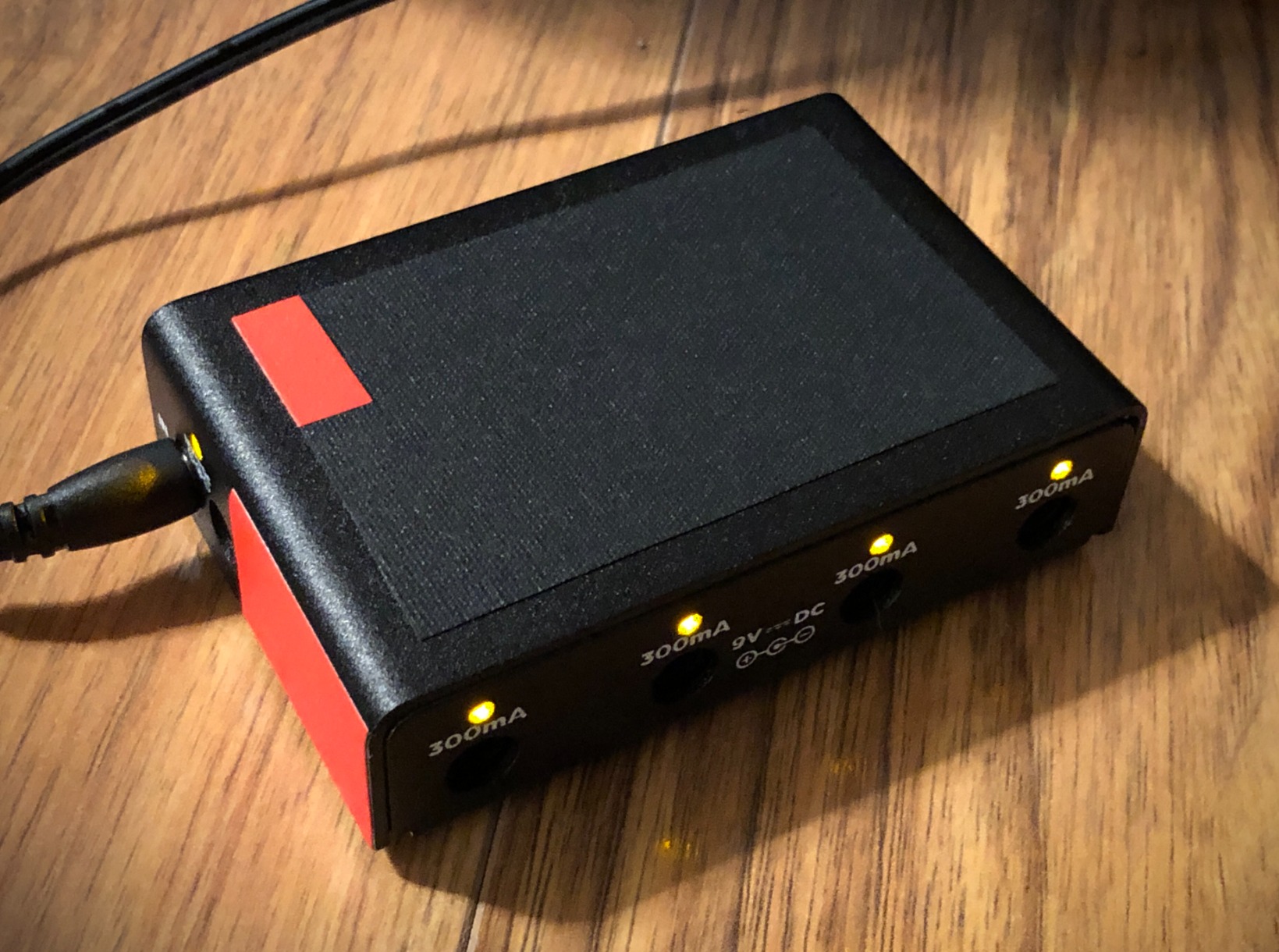 Ernie Ball Volt Pedal Power Supply (P06191) customer photo 1