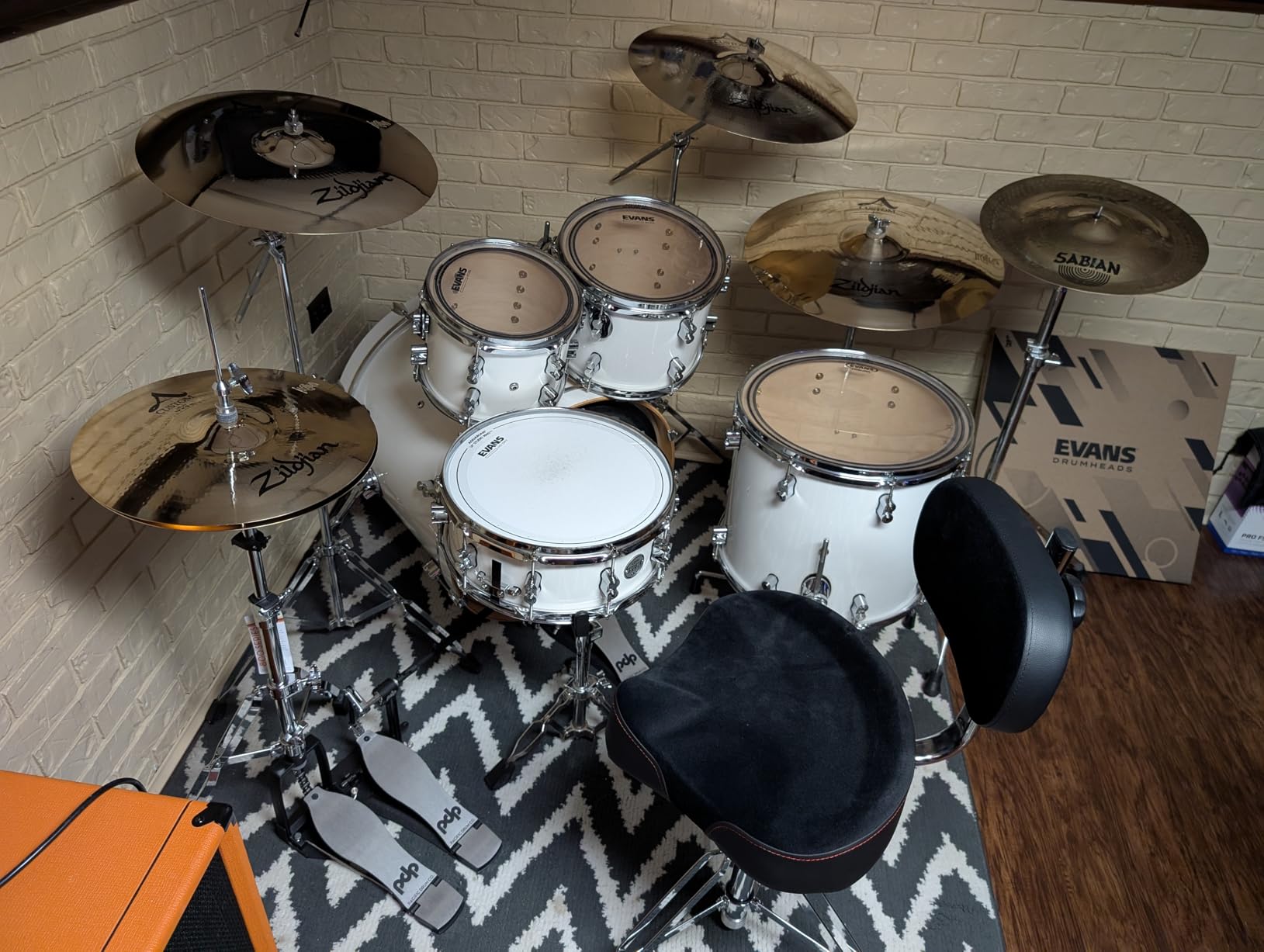 PDP By DW 800 Series Two Legs Hi-Hat Stand (PDHH812), Chrome customer photo 2