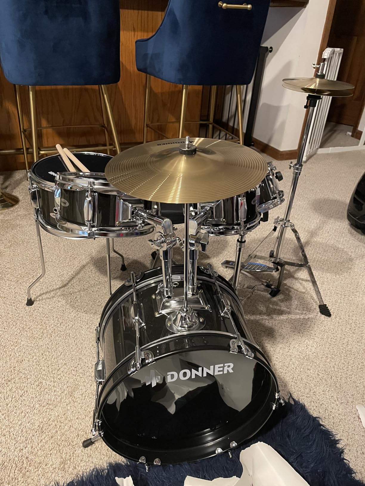 Kids Drum Sets-Donner 5-Piece for Beginners, 14 inch Junior Drum Kit, with Adjustable Throne, Cymbal, Hi-Hat, Pedal & Drumstick customer photo 1