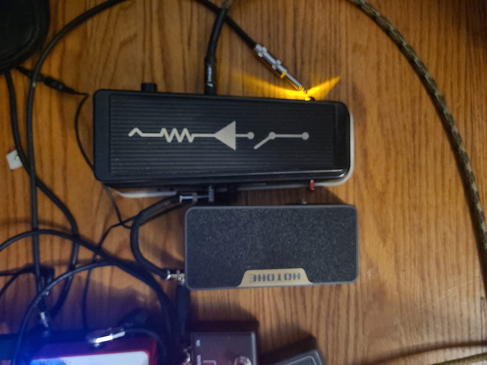 Hotone Volume Expression 2 in 1 Guitar Effects Pedal Passive EXP Ampero Press Guitar Pedal customer photo 1
