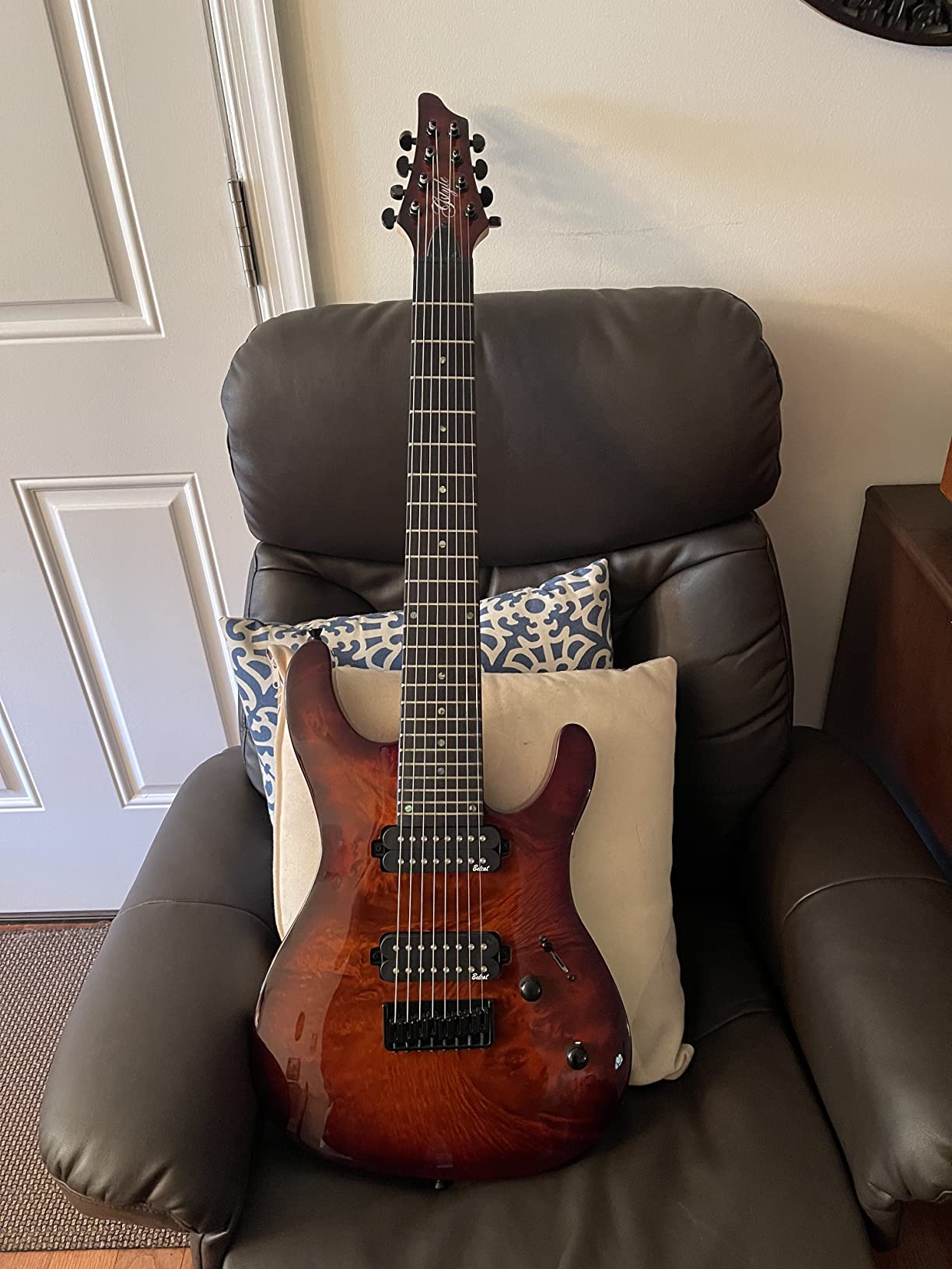 Gstyle 8 String Electric Guitar Burl Poplar Veneer Top Okoume Wood Body Bolt On Maple Neck Poplar Wood Body (ES-800) customer photo 2
