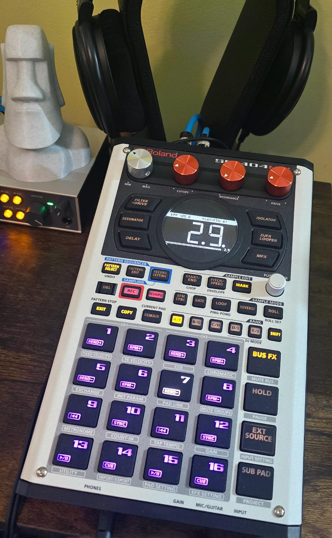 Roland SP-404MKII Creative Sampler and Effector customer photo 2