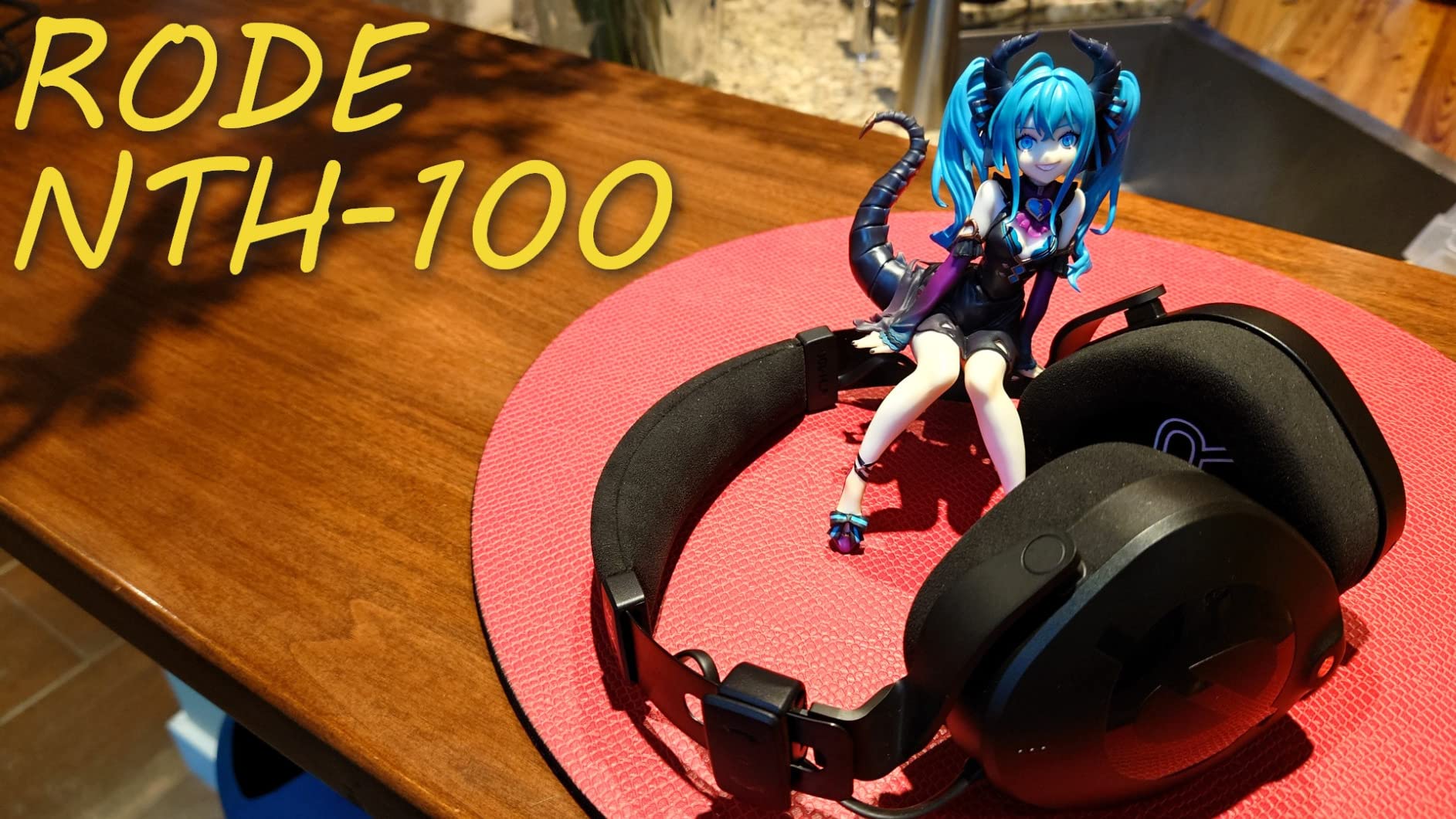 RØDE NTH-100 Professional Over-ear Headphones For Content Creation, Podcasting customer photo 1