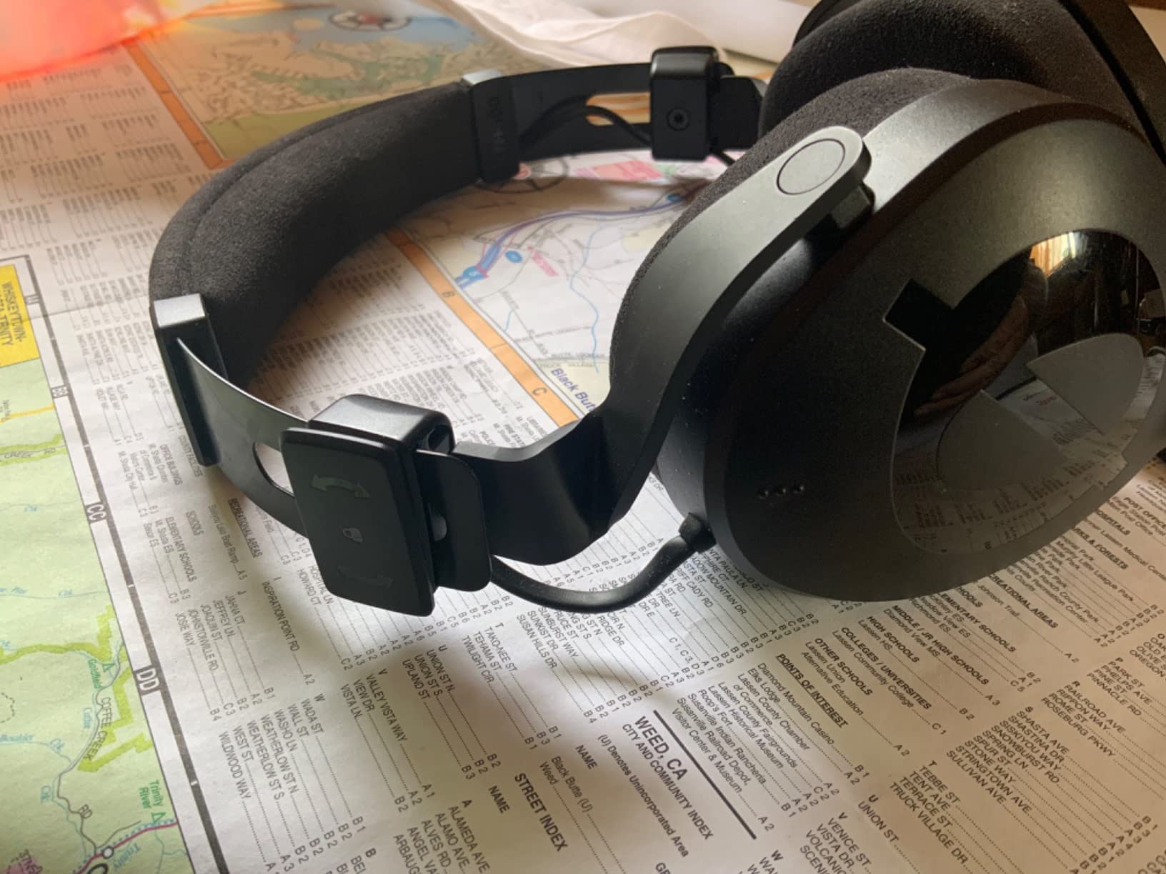 RØDE NTH-100 Professional Over-ear Headphones For Content Creation, Podcasting customer photo 2