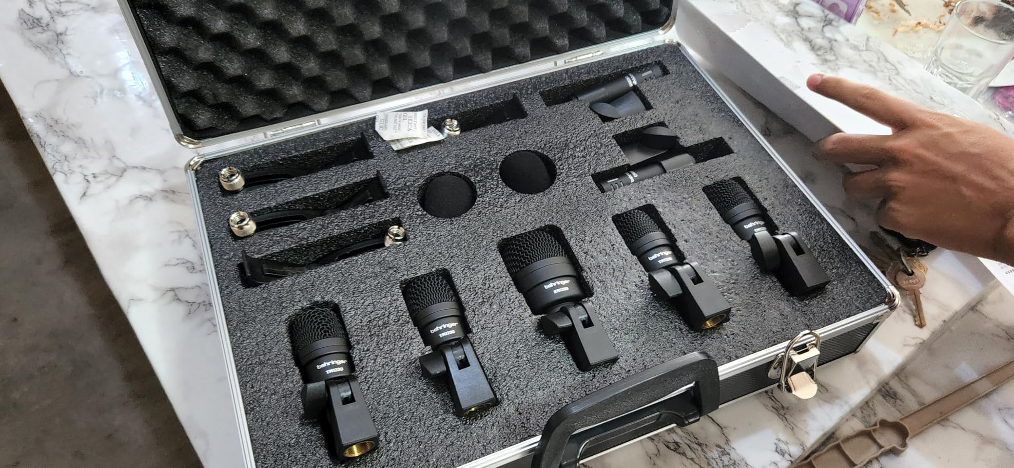 Behringer BC1200 Professional 7-Piece Drum Microphone Set customer photo 1