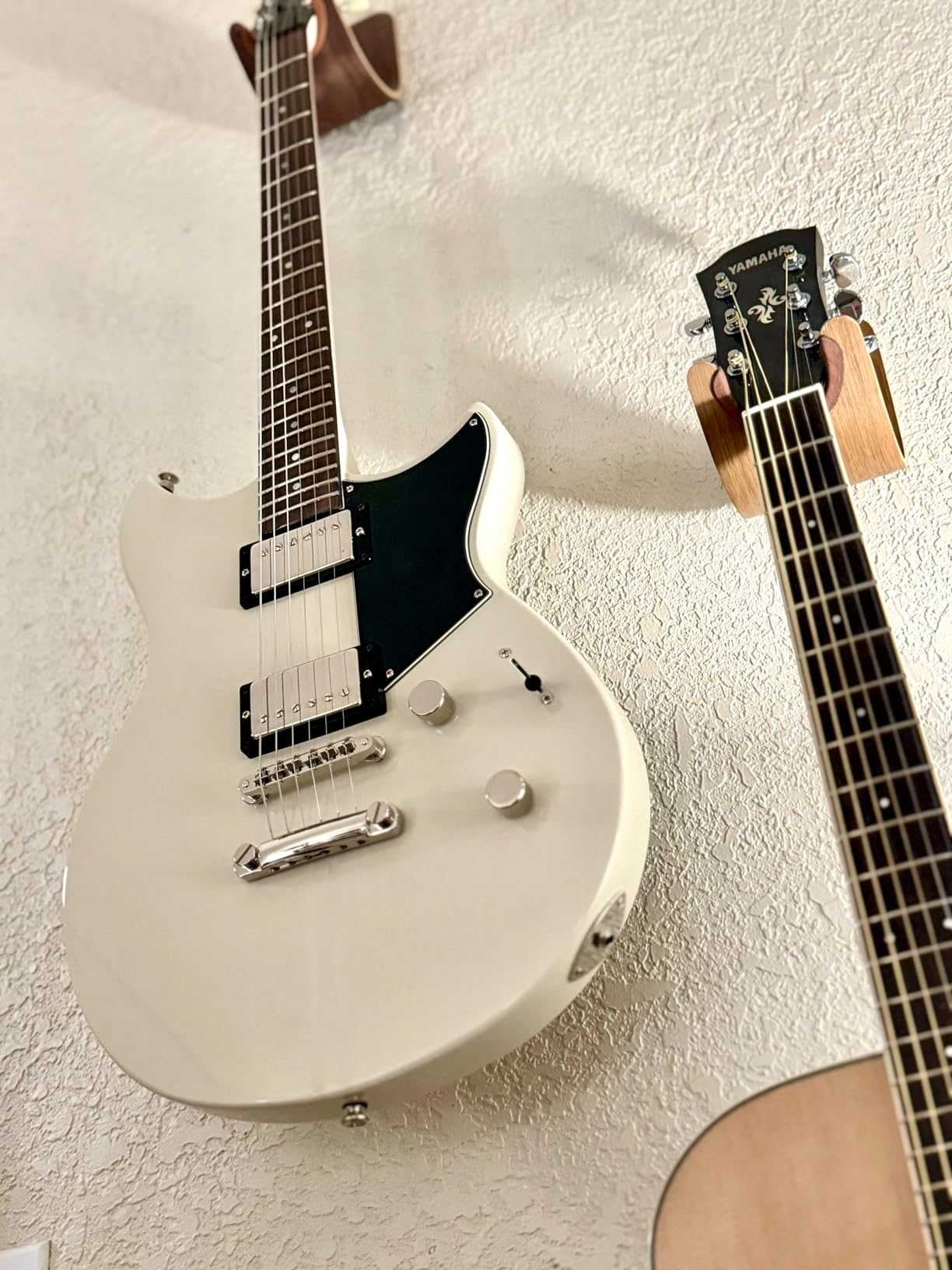 Yamaha Revstar Element RSE20L SWB Left-Handed Electric Guitar, Swift Blue customer photo 1