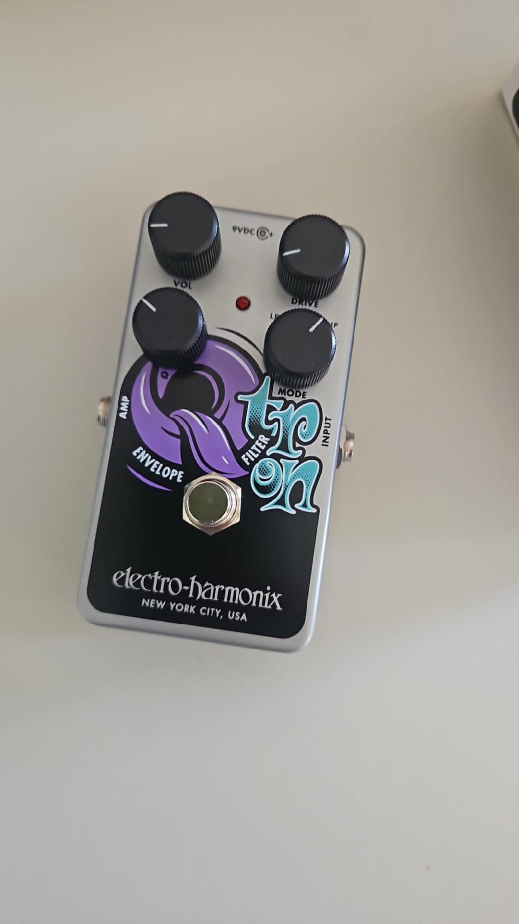 Electro-Harmonix Nano Q-Tron Envelope Filter Pedal customer photo 1