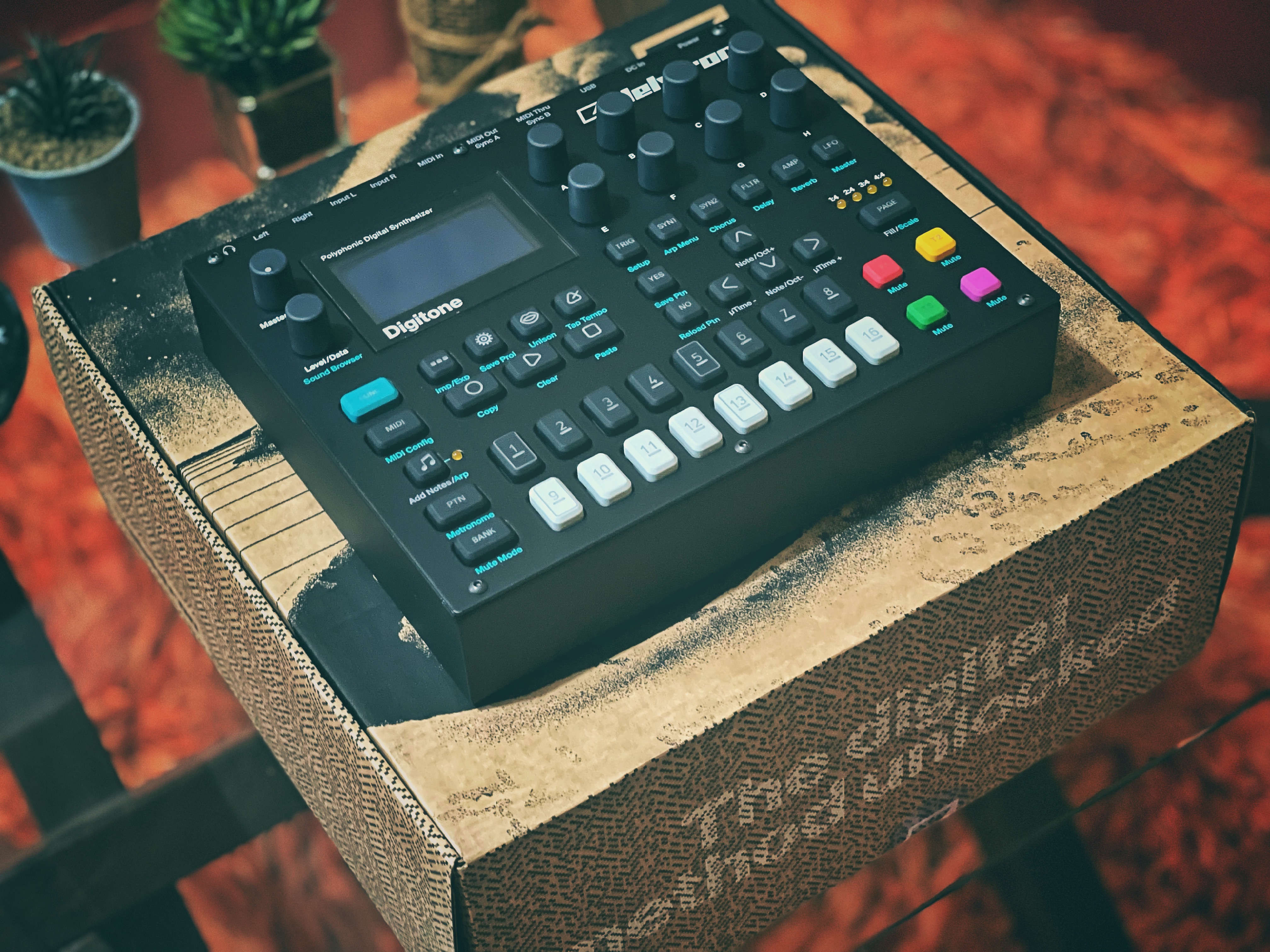 Elektron Syntakt 12 Track Drum Computer & Synthesizer customer photo 2