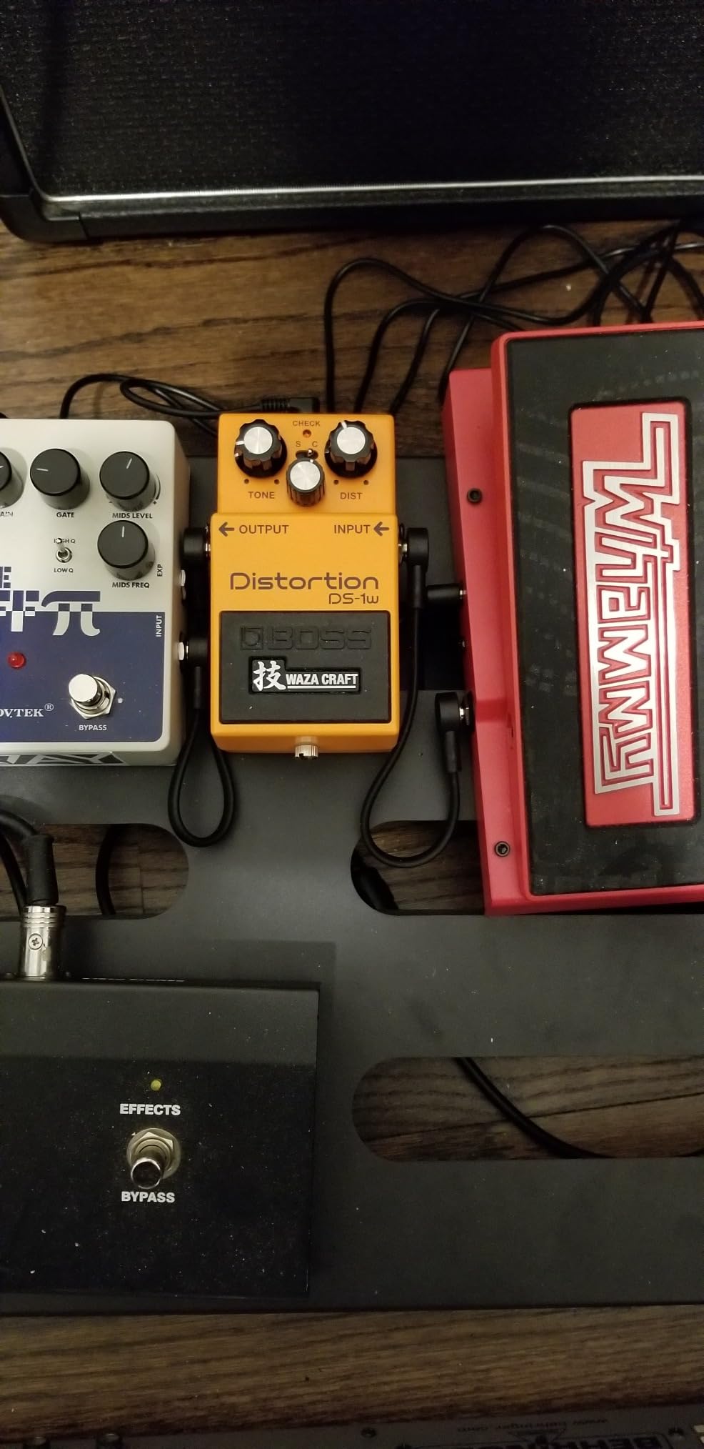 BOSS DS-1W Special Edition Waza Craft Distortion Pedal for the Ultimate BOSS Tone Experience | Enhanced with Two Modes for More Tonal Range | Legendary Sound for Electric Guitar and All Types of Music customer photo 1