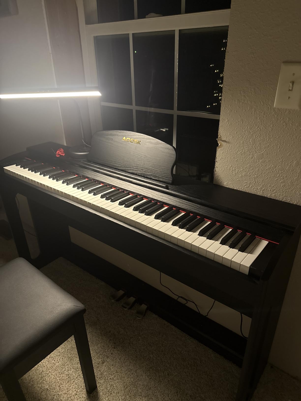 AODSK 88-Key Weighted Keyboard Piano, Hammer Action Digital Piano with Speakers, Furniture Stand and Triple Pedals, Piano Keyboard 88 Keys Beginner's Course - Support Headphones, Piano Lessons, B-83S customer photo 1
