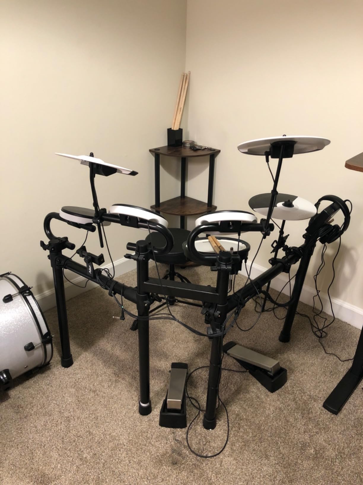 Roland TD-02KV V-Drums Electronic Drum Kit with Expressive Playability, Noise-Reducing Features, Mesh-Head Snare, Wide Acoustic-Style Playing Layout & Optional Bluetooth Expansion | Onboard Coach customer photo 1