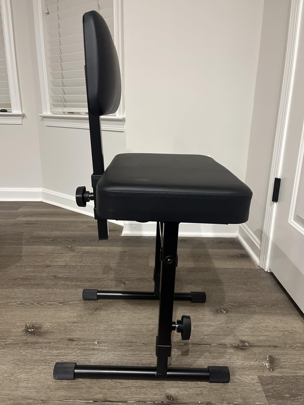 Liquid Stands Piano Bench Adjustable Stool - Music Keyboard Bench with Backrest Seat for Piano Keyboard Stand with Black Padded Cushion for Musicians Piano Stool Chair customer photo 1