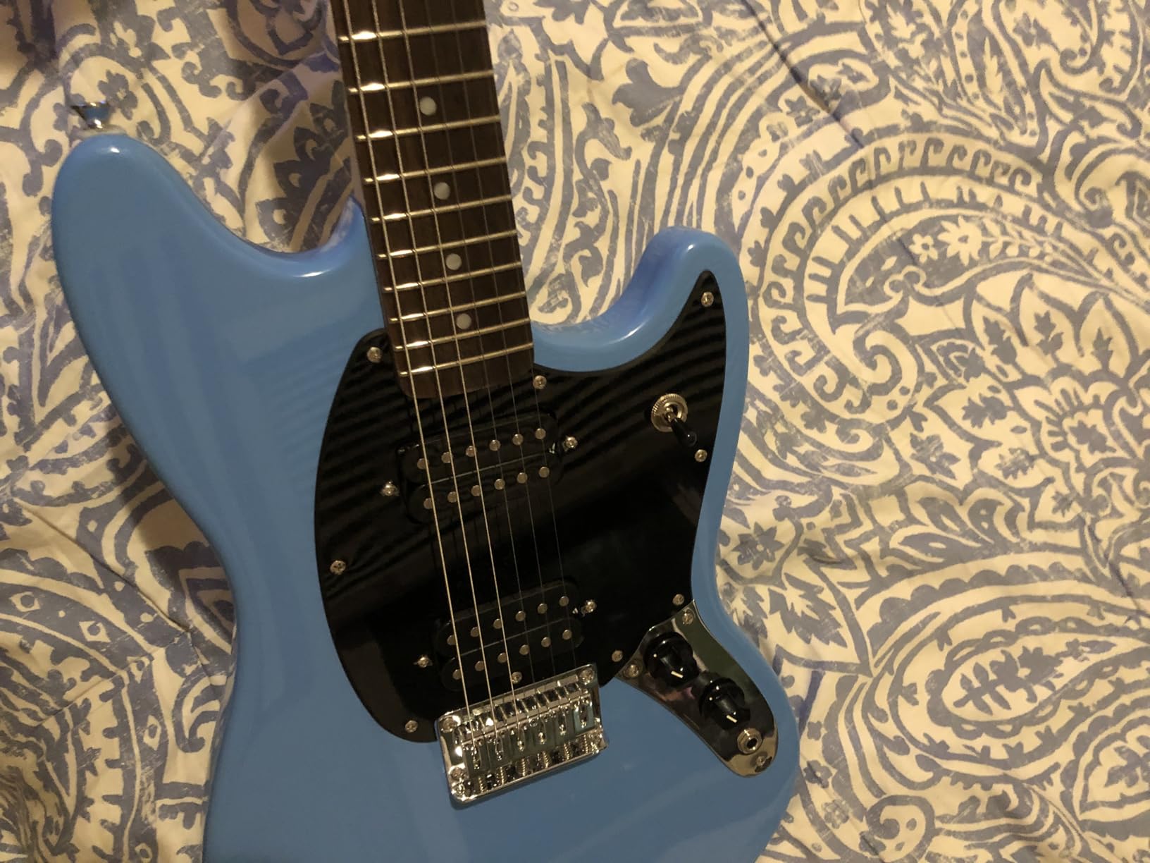 Squier Sonic Mustang Electric Guitar, California Blue, Laurel Fingerboard customer photo 1