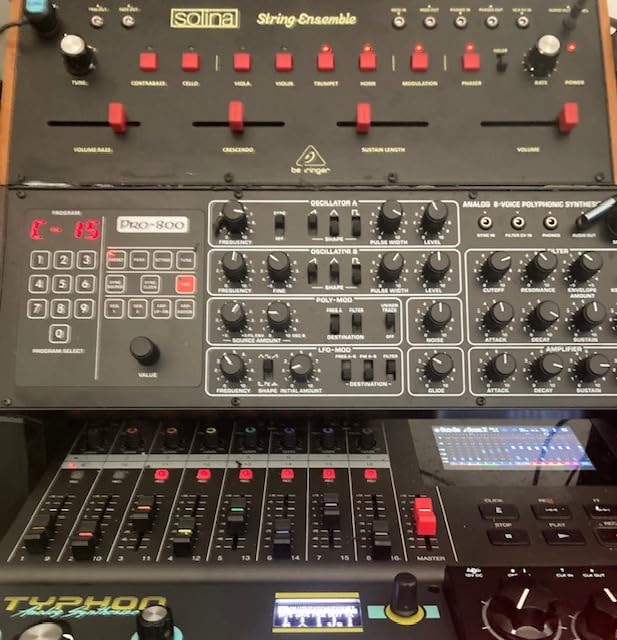 Behringer SOLINA STRING ENSEMBLE Classic Analog String Ensemble Synthesizer with 49-Voice Polyphony, BBD customer photo 1