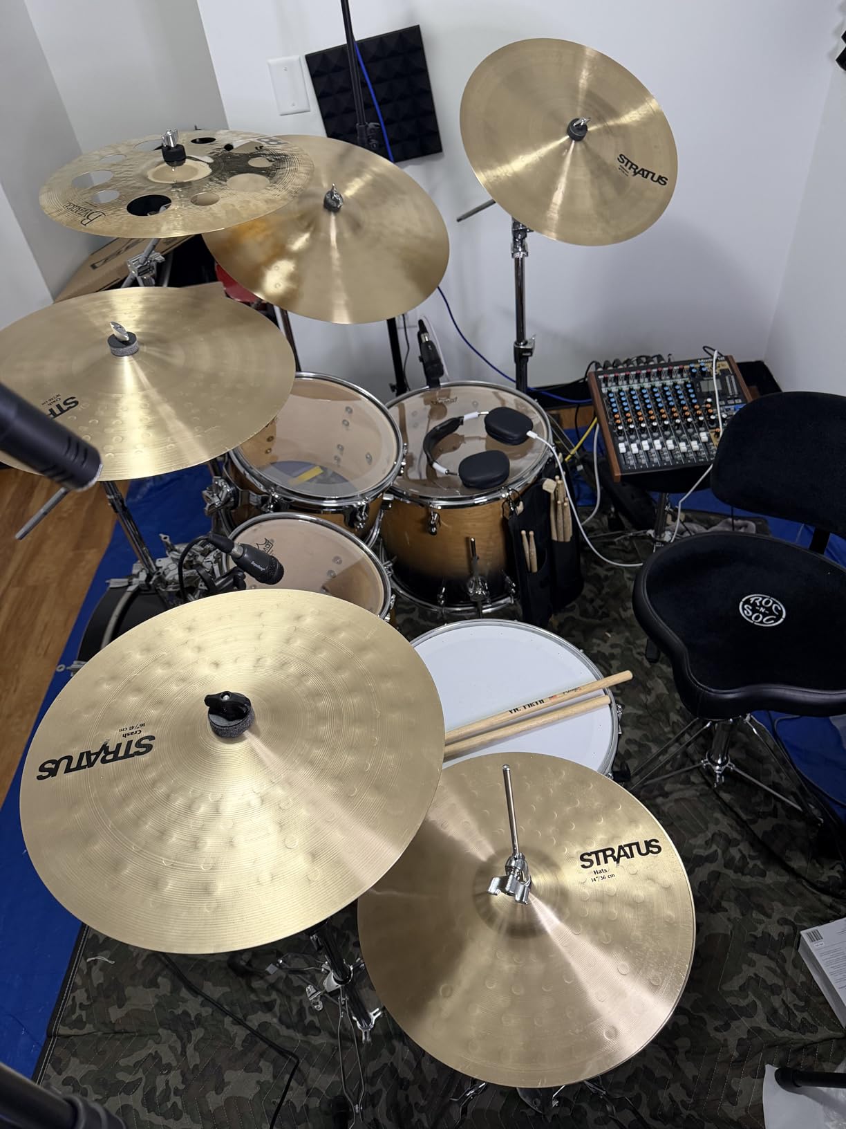 Depusheng 5-Piece Wired Dynamic Drum Mic Kit (Whole Metal) Kick Bass, Tom/Snare & Cymbals Microphone customer photo 1