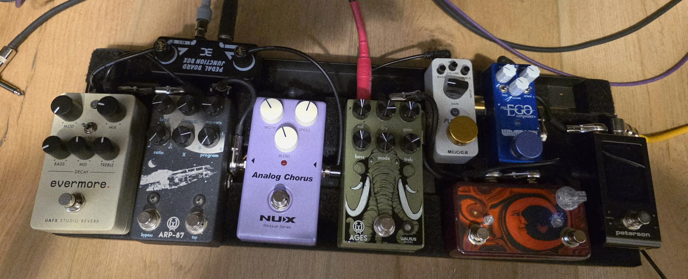 Universal Audio Evermore Reverb Effect Pedal customer photo 1