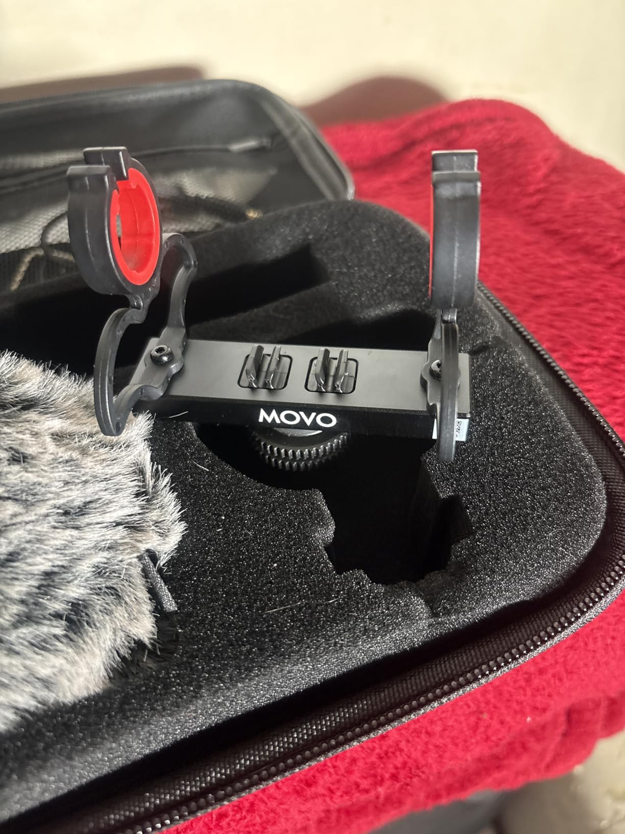 Movo SM6 Ultraflex Premium Shockmount for Shotgun Microphones - Compatible with Rode NTG Series, Sennheiser MKE600, Audio-Technica AT875R, and More customer photo 1