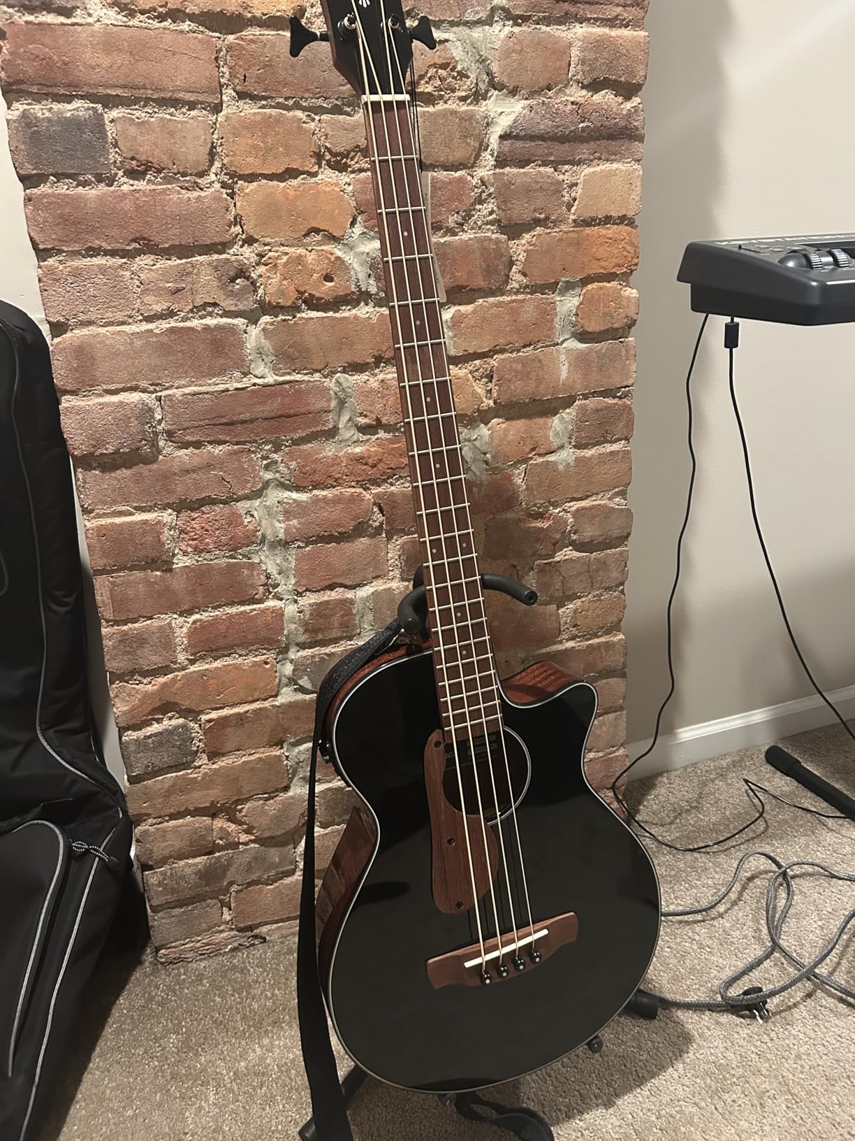 Ibanez AEGB24FE AEG Fretless Acoustic-electric Bass Guitar - Mahogany Sunburst customer photo 1