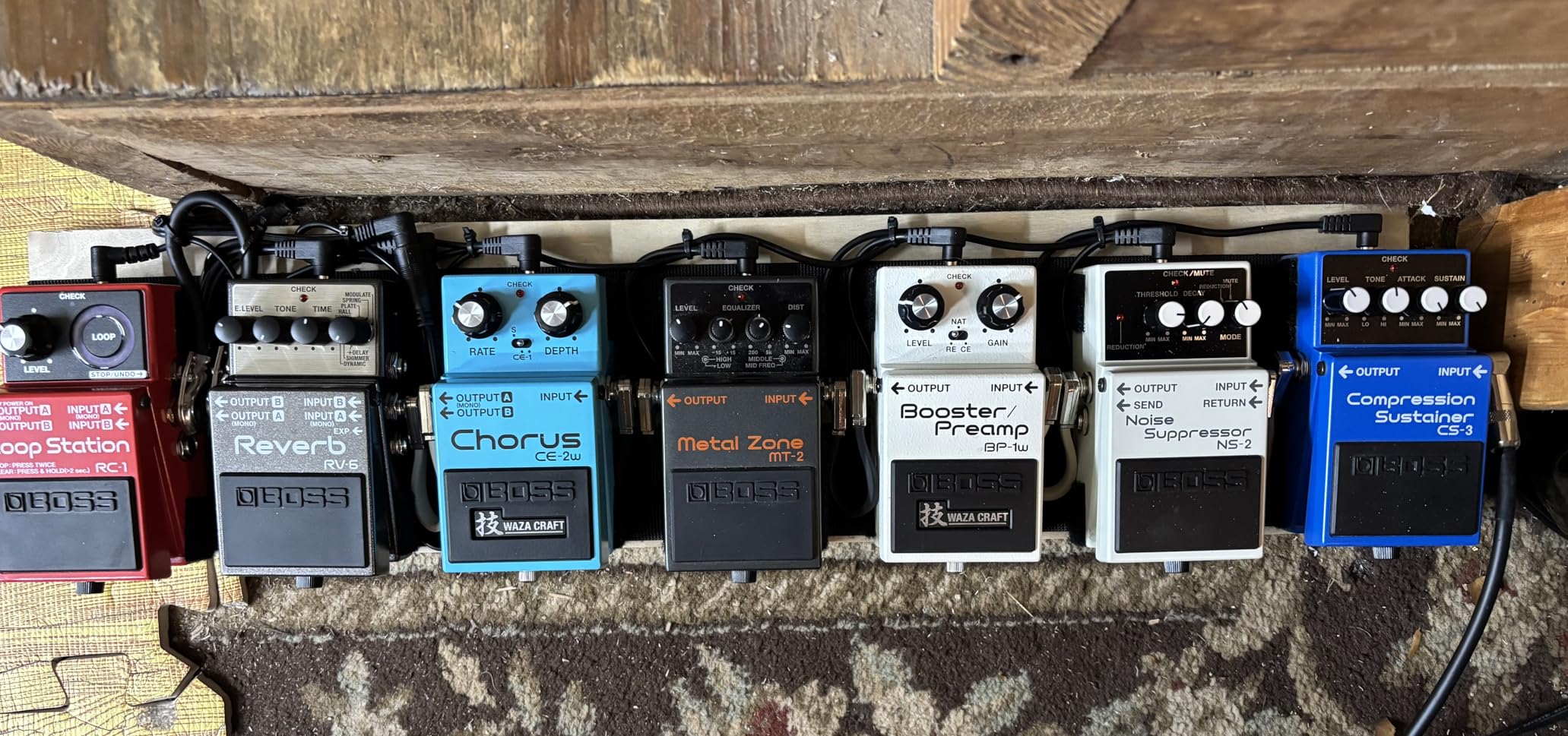 BOSS BP-1W Booster/Preamp | Premium Waza Craft Guitar Effect Pedal with Analog Circuitry | Vintage Sounds from the BOSS CE-1 Chorus Ensemble & Roland RE-201 Space Echo | Standard & Vintage Buffer customer photo 2