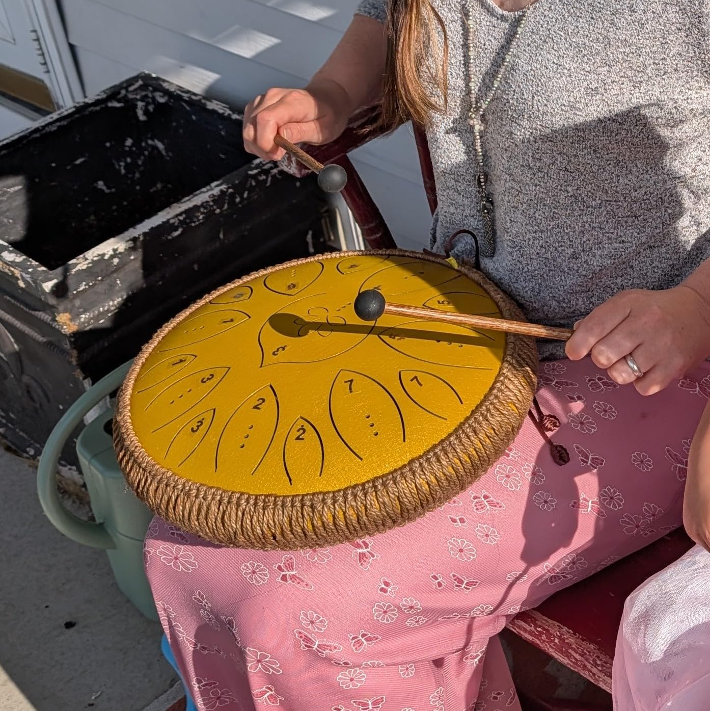 Steel Tongue Drum 12 Inch 15 Notes, Steel Drums Instruments for Kids Adults, Hand Pan Drum with Music Book, Drum Mallets and Carry Bag, Handpan C Major, Malachite Green customer photo 1