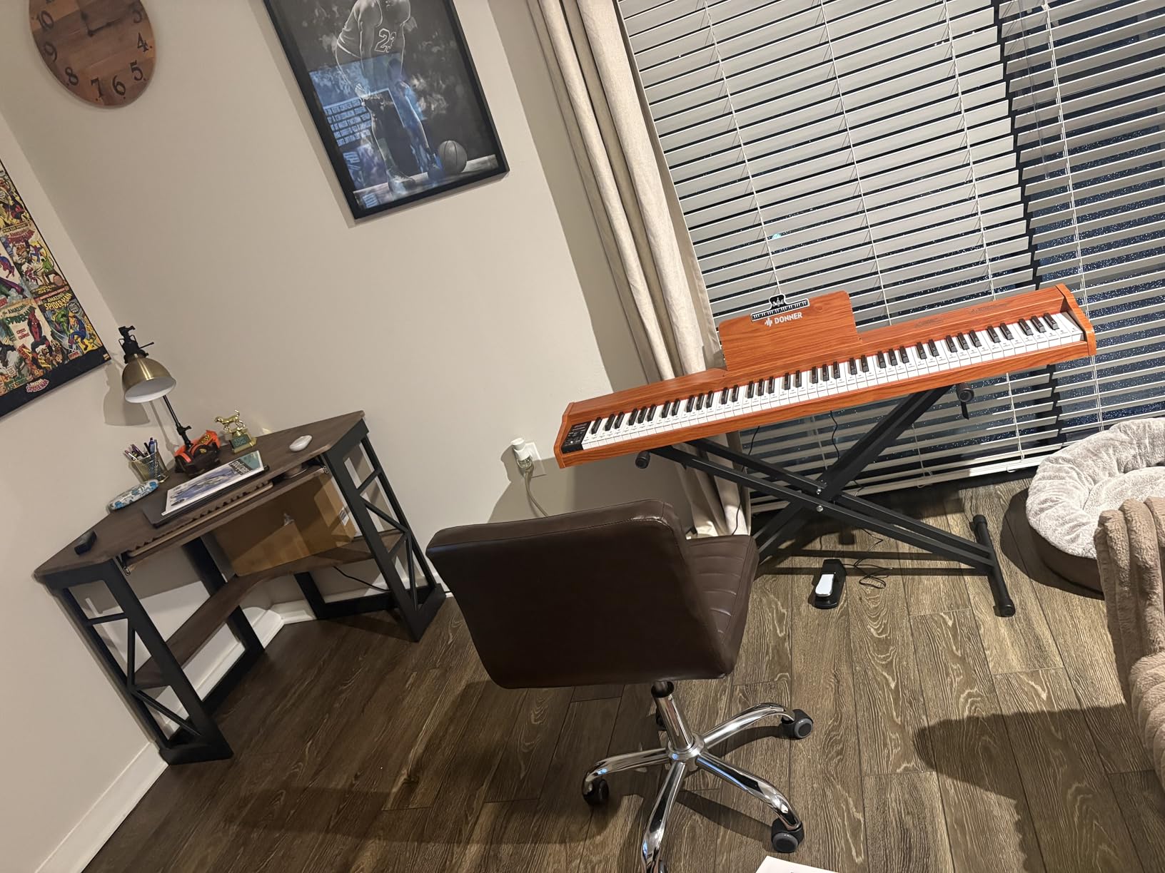 Donner DEP-1S Piano Keyboard 88 Keys, Beginner Digital Piano with 88 Key Velocity-Sensitive Keyboard, Record, Bluetooth, Chord, Bundle With Piano Stand, Piano Stickers, Sustain Pedal, Retro Wood Color customer photo 1