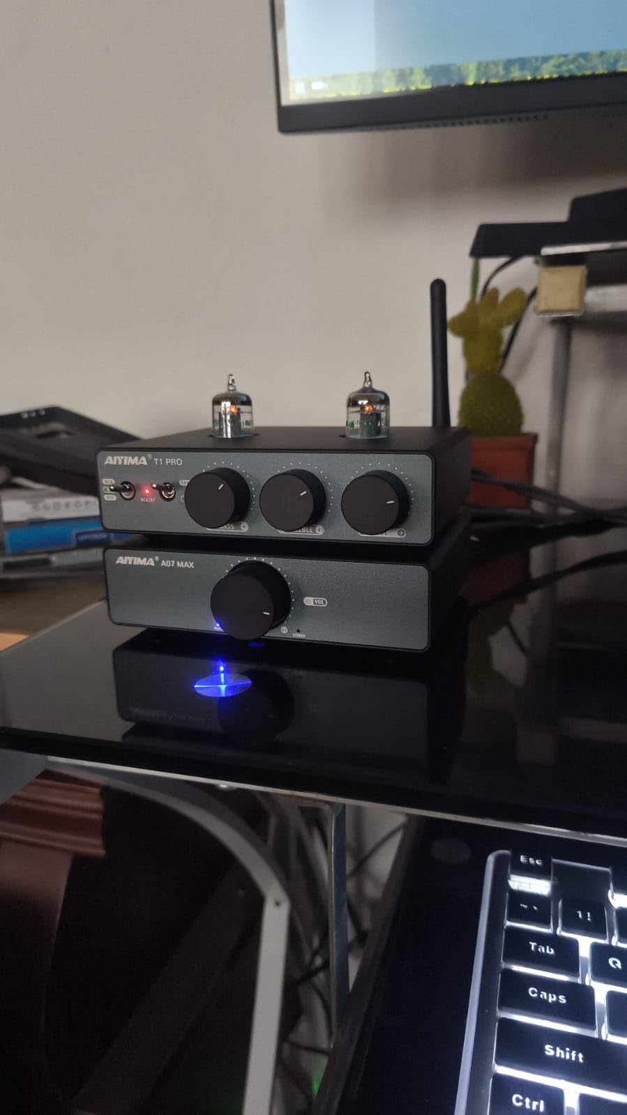 AIYIMA T1 PRO Tube Preamp Vacuum Receiver Home Audio Preamplifier with RCA/Bluetooth & Bass Treble customer photo 1