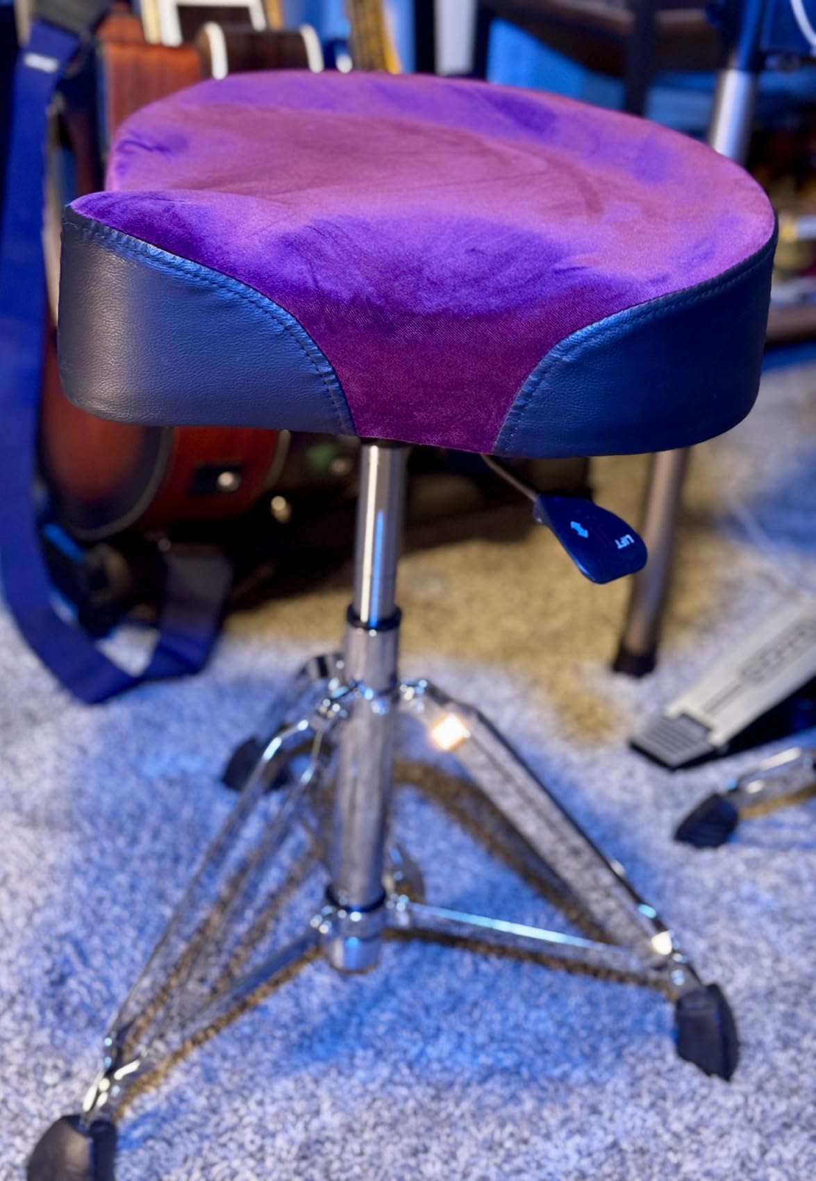 AKLOT Saddle Drum Throne, Hydraulic Druming Throne, Heavy Duty Seat, Height Adjustable Plush Chair, Motorcycle Style Drum Stool for Adults Drummers Grey customer photo 2