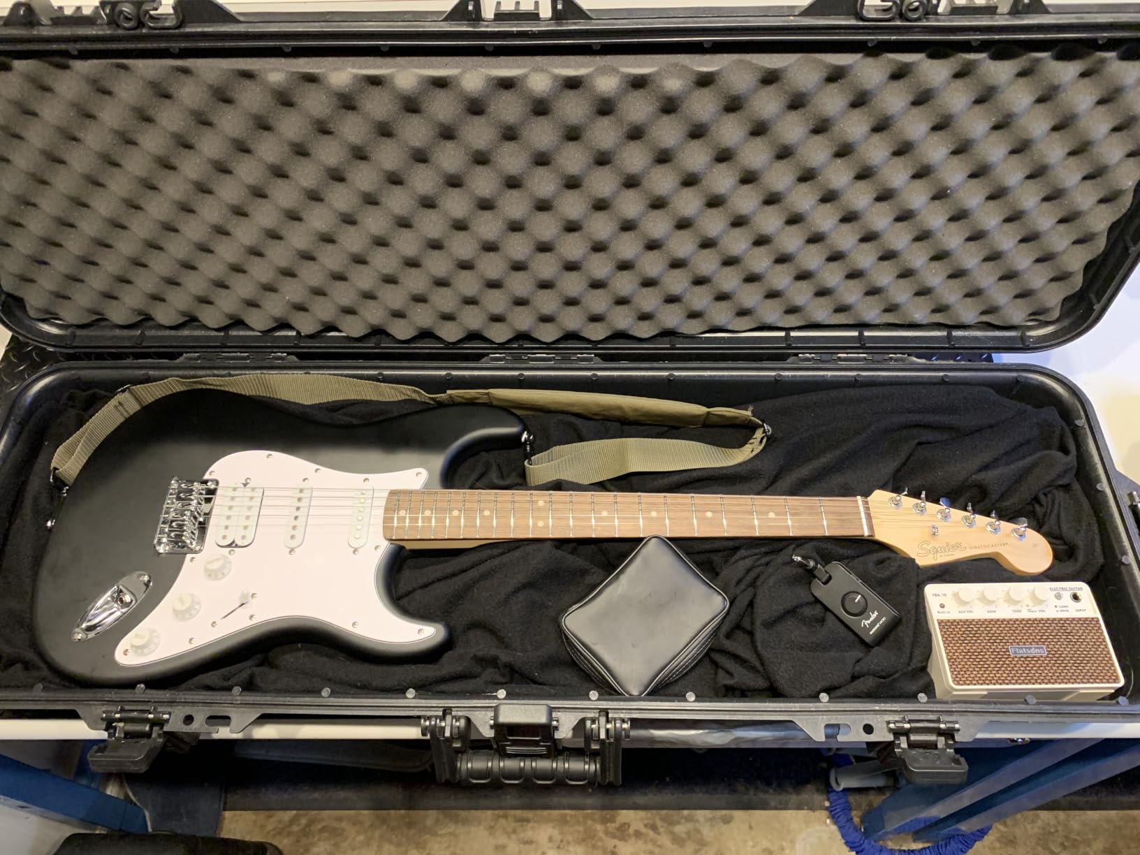 Fender Squier Debut Series Stratocaster HT HSS Electric Guitar, Beginner Guitar, 2-Year Warranty, Includes Free Lessons, Black with Satin Urethane Finish customer photo 1