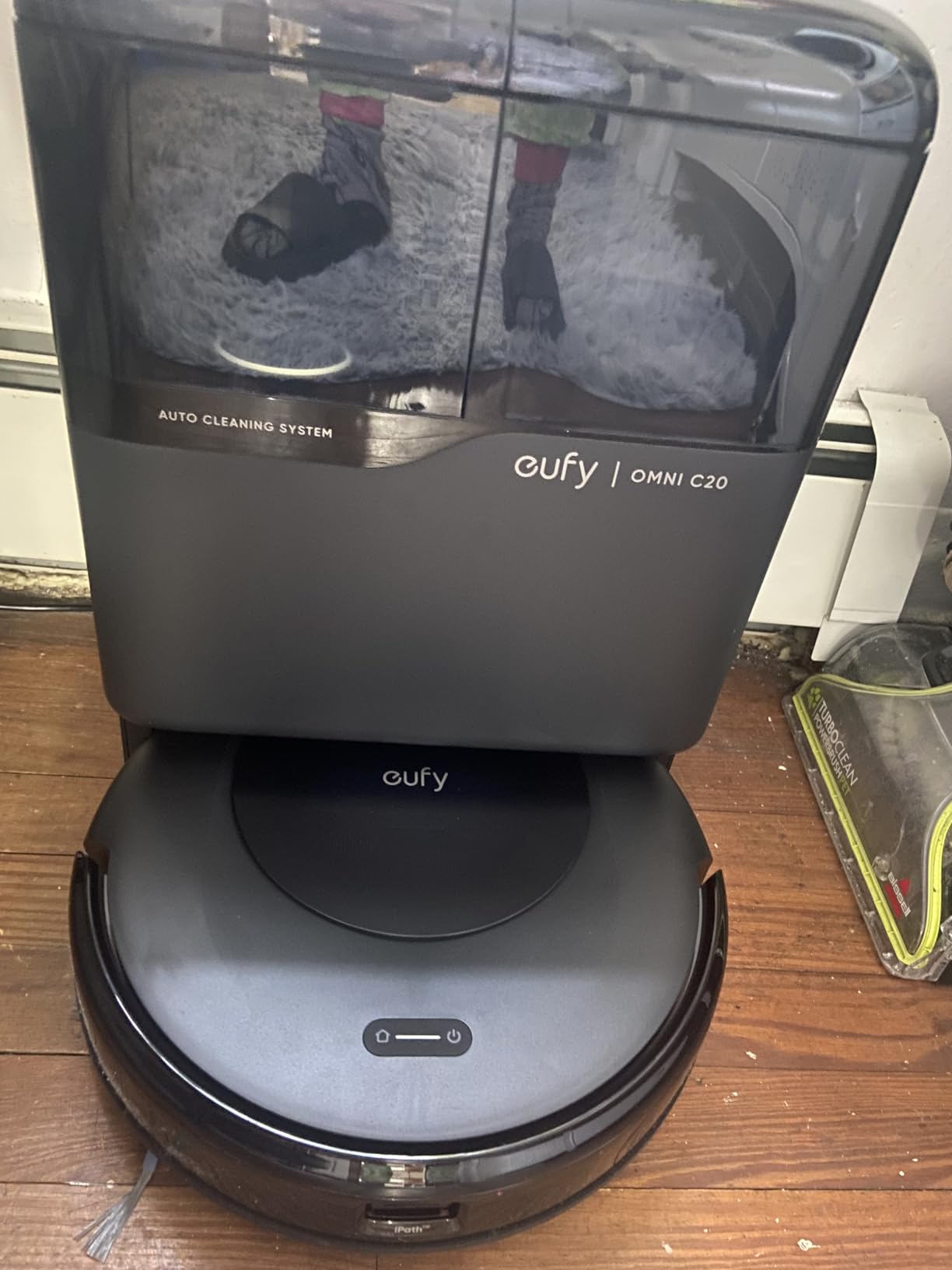 eufy Certified Like-New Omni C20 Robot Vacuum and Mop Combo, Self-Emptying, Auto Mop Washing & Drying for Hands-Free Cleaning, 7000 Pa Suction (Renewed) customer photo 1