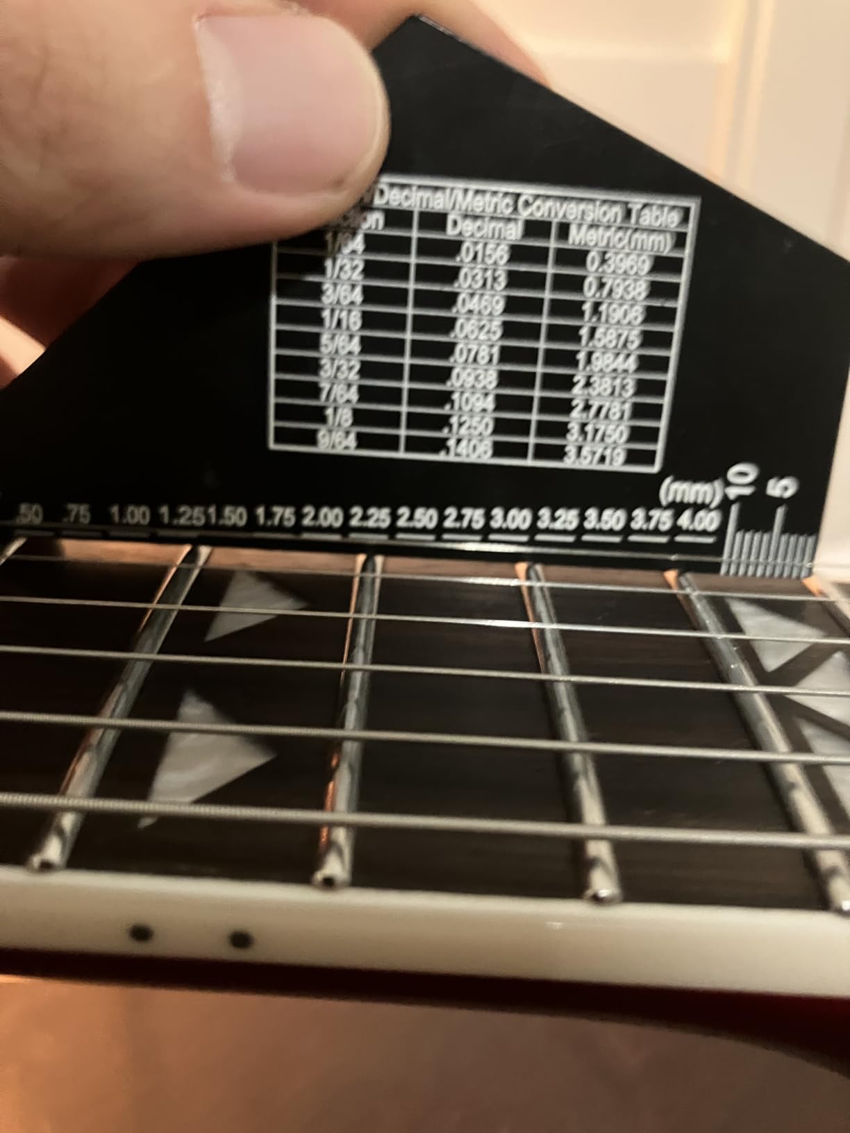 WestCreek Underdog Solid Body Electric Guitar, Mahogany Body, Maple Neck, Rosewood Fretboard, Rounded End Frets, Bone Nut, 22 Frets (CherryBurst) customer photo 2