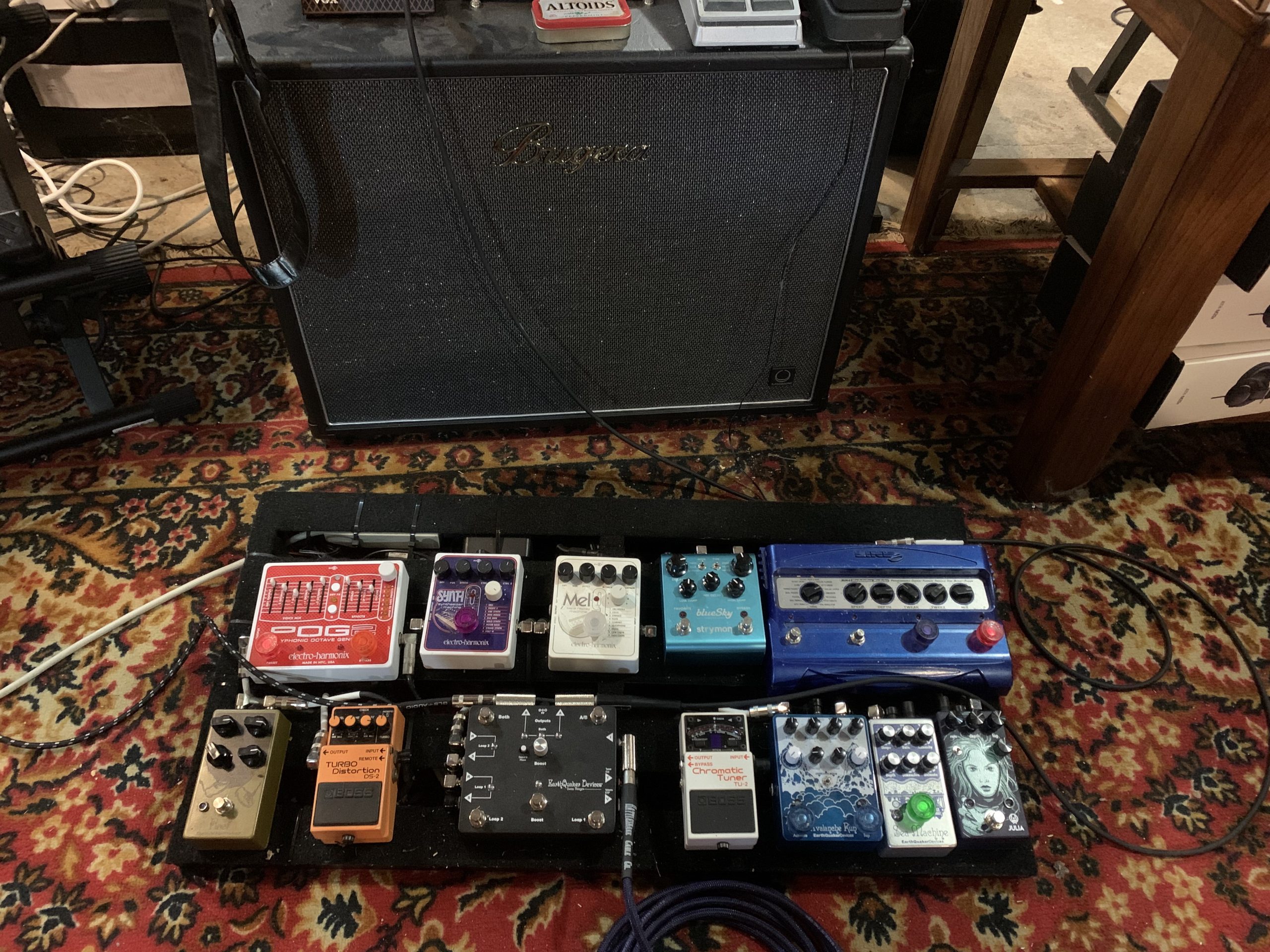 Walrus Audio Julia V2 Analog Chorus Vibrato Pedal, Black customer photo 1
