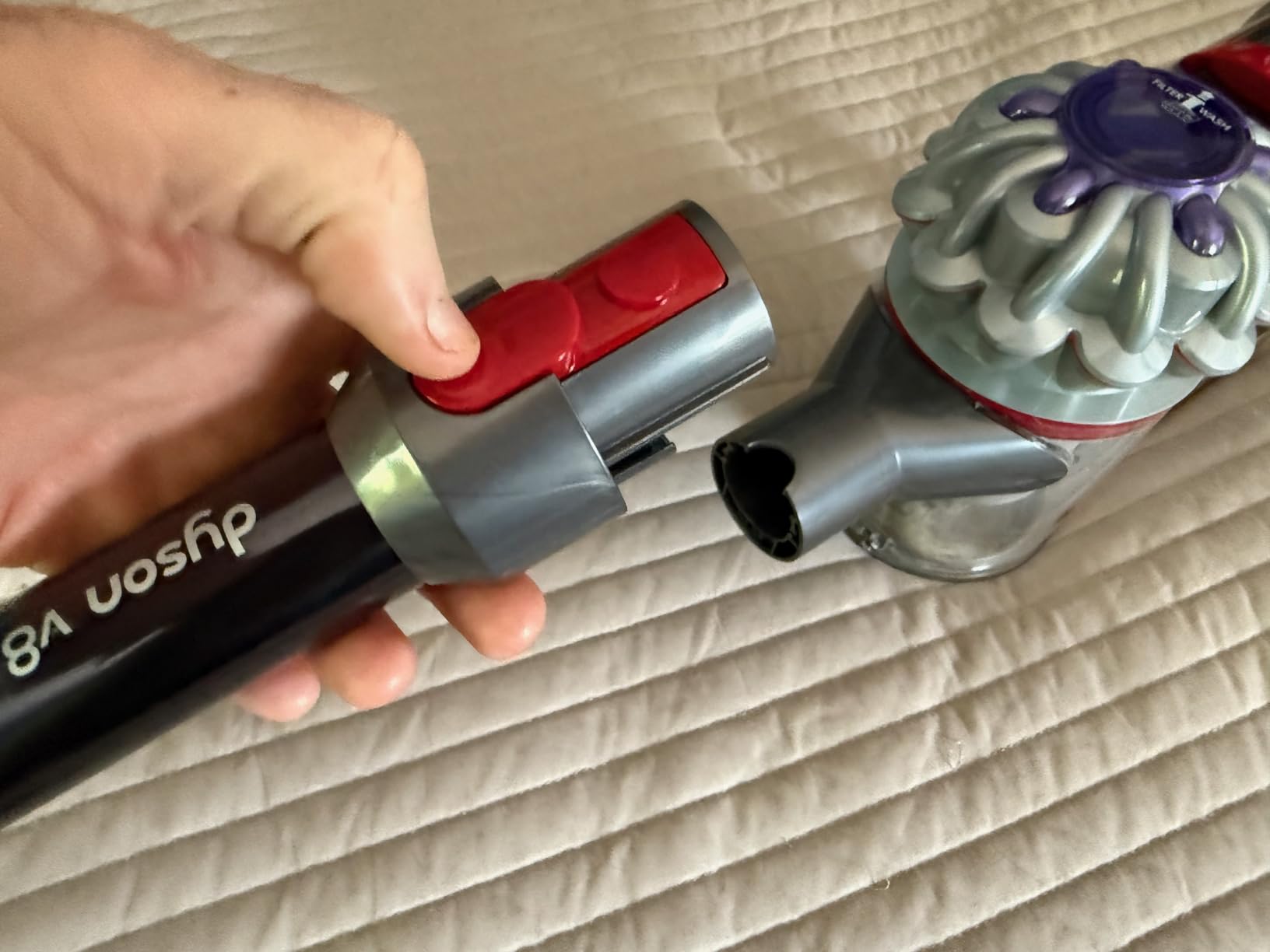 Dyson V8 Cordless Vacuum customer photo 2